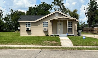 2403 Elaine St, Lake Charles, LA 70601