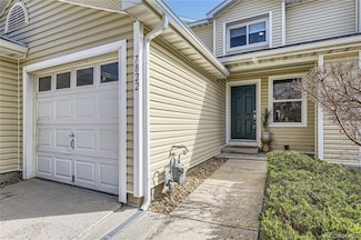 7822 S Kittredge Cir, Englewood, CO 80112