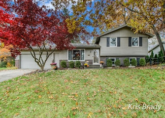 6206 Capitan Dr SE, Grand Rapids, MI 49546