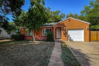 364 Rio St, Redding, CA 96001