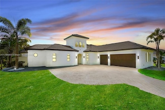 499 SW Squire Johns Ln, Palm City, FL 34990