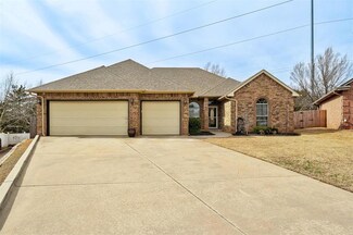 2205 Cedar Pointe Ct, Edmond, OK 73003