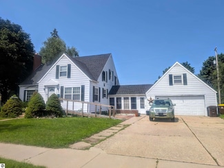 1207 North Dr, Mount Pleasant, MI 48858