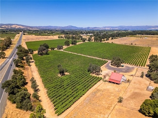 4635 Renfro Dr, Lakeport, CA 95453