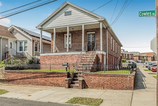 70 Cowles Ave, Yonkers, NY 10704