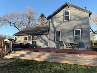 5288 Indian Trail Rd, Belgium, WI 53004