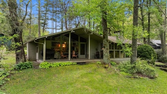 1145 Franklin Rd, Highlands, NC 28741