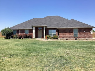 111 Springfield Ln, Waxahachie, TX 75165