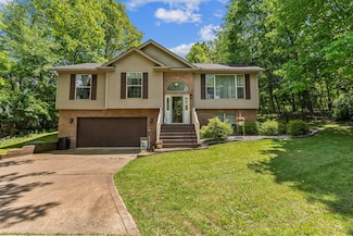 265 Lakeview Heights Dr, Howard, OH 43028