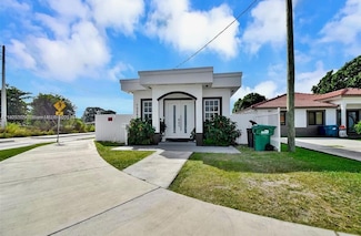 12202 SW 216th St, Miami, FL 33170