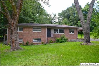 314 Cherokee Dr, Trussville, AL 35173