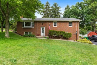 127 Morningside Dr, Butler, PA 16002