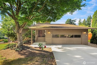 9119 185th Place SW, Edmonds, WA 98026