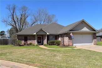 103 Magnolia Cir, Natchitoches, LA 71457