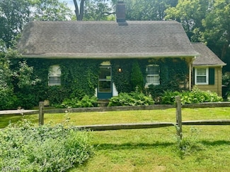 142 Union St, Montclair, NJ 07042