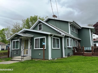 10 Cardinal St, Pittsfield, MA 01201