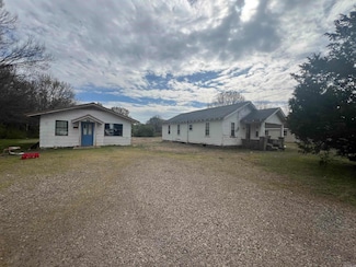 383 E 6th St Unit 389 E. 6th St, Waldron, AR 72958