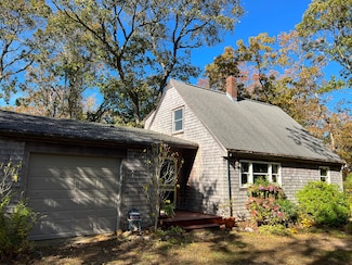 14 21st St N, Edgartown, MA 02539