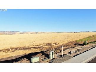 25 Lewis Cir, Milton-Freewater, OR 97862