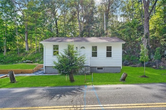 2091 Maple Ave, Cortlandt Manor, NY 10567