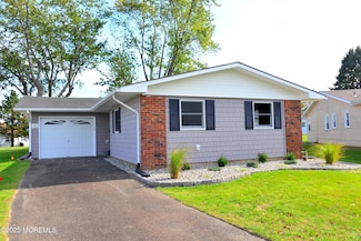 61 Tony Ct, Brick, NJ 08724