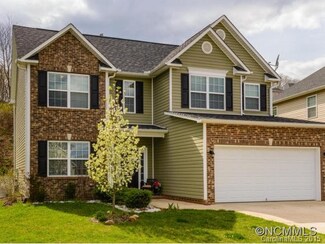 15 Stonebury Dr, Arden, NC 28704