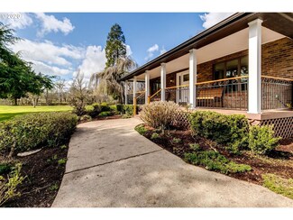 38100 Jasper Lowell Rd, Jasper, OR 97438