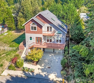 1618 Pear St NE, Olympia, WA 98506