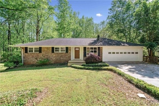 1131 Mayfield Dr, Decatur, GA 30033
