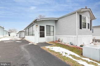 804 Leswood Ct, Dundalk, MD 21222