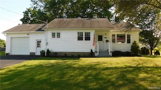 15 Cherry St, South Dayton, NY 14138