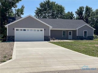 516 Ogen St, Hicksville, OH 43526