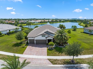 9191 Balsamo Dr, Palm Beach Gardens, FL 33412