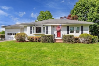 71 Lexington Ave, Haverhill, MA 01835