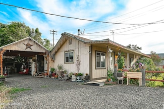 60 Cowiche City Rd, Cowiche, WA 98923