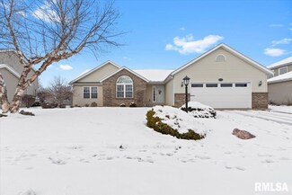 1275 Glenwood Ave, Metamora, IL 61548