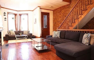 554 Lexington Ave, Brooklyn, NY 11221