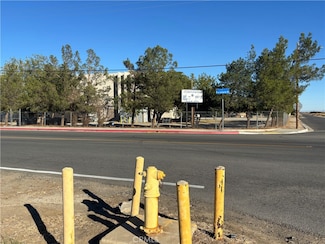 100 E Palmdale Blvd, Juniper Hills, CA 93543