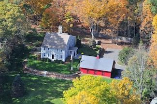 5 Maple St, Sherborn, MA 01770