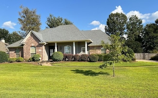 2545 Bloomfield Ln, Haughton, LA 71037