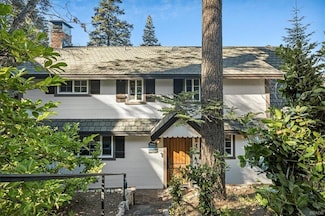 28906 Palisades Dr, Lake Arrowhead, CA 92321
