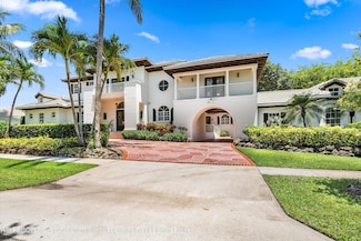 2 Firestone Cir, West Palm Beach, FL 33401