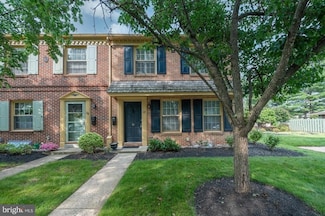 27 Roboda Blvd, Royersford, PA 19468