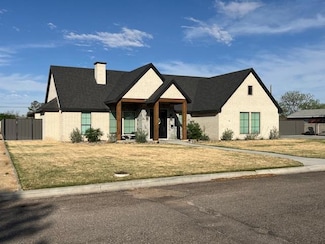 740 N Avenue C, Kermit, TX 79745