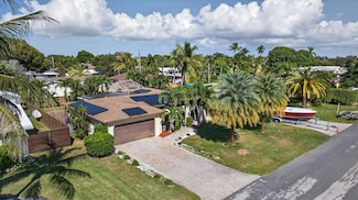 301 SE 8th Ct, Pompano Beach, FL 33060