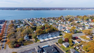 25 Brock Ave, New Bedford, MA 02744