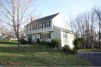 21 Woodridge Rd, Marlborough, MA 01752