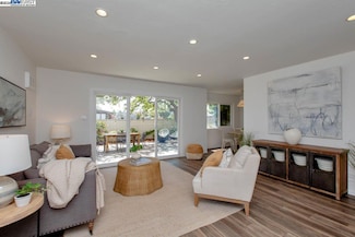 2051 Otis Dr Unit D, Alameda, CA 94501