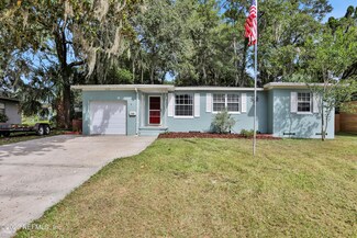 1729 Embassy Dr, Jacksonville, FL 32207