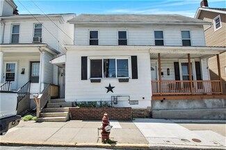 16 2nd St, Slatington, PA 18080